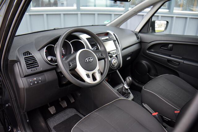 KIA Venga 1.4 CVVT Seven  Airco  Navi  Camera  Cruise  Trekhaak  Goed onderhouden  Nette auto