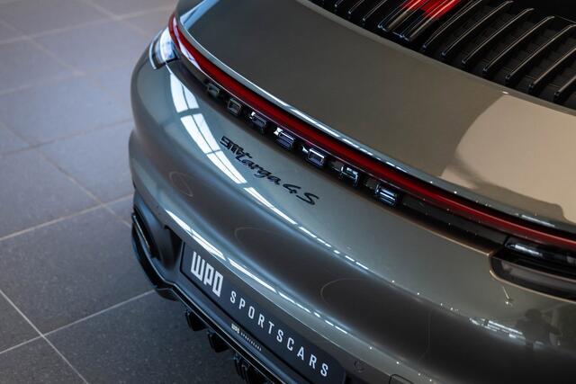 Porsche 992 3.0 4S Targa