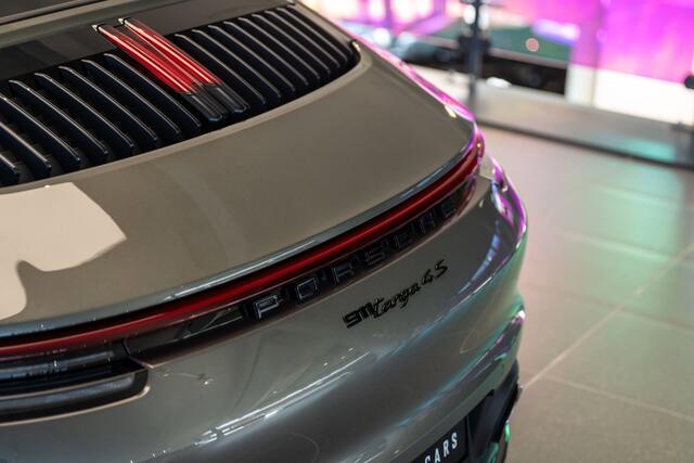 Porsche 992 3.0 4S Targa