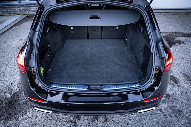 Mercedes-Benz C-Klasse Estate 180 AMG|Sfeerverl.|Camera|Carplay|Elek.trekhaak|ACC|Dealer-onderhouden