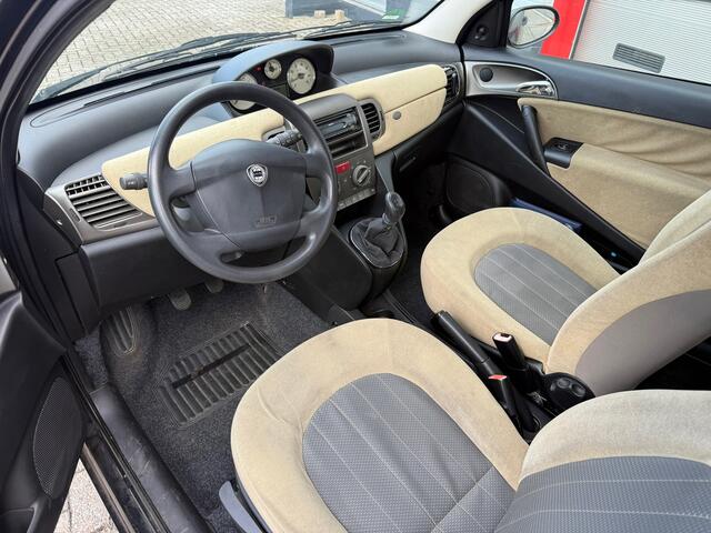 Lancia Ypsilon 1.2