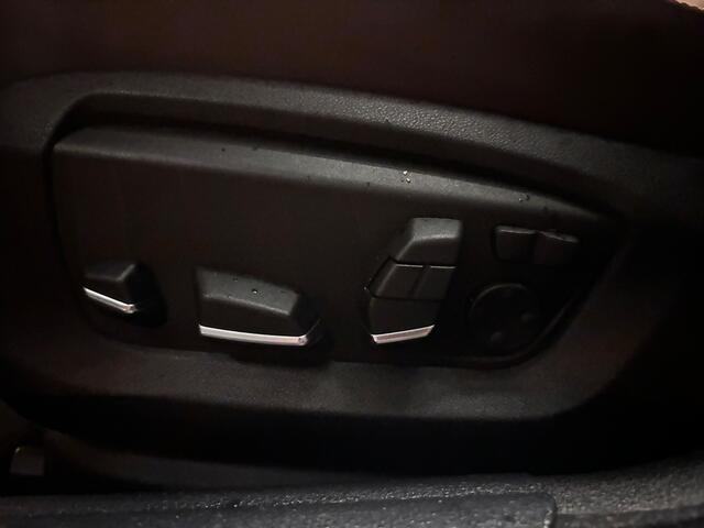 BMW 5-Serie Touring 528i High Executive | 1e Eigenaar | Digital Dash.| 360-camera | NAP