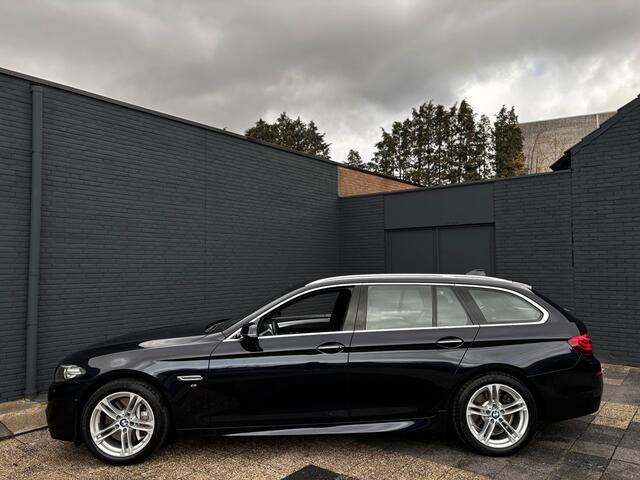 BMW 5-Serie Touring 528i High Executive | 1e Eigenaar | Digital Dash.| 360-camera | NAP