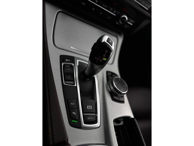 BMW 5-Serie Touring 528i High Executive | 1e Eigenaar | Digital Dash.| 360-camera | NAP