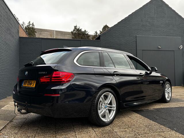 BMW 5-Serie Touring 528i High Executive | 1e Eigenaar | Digital Dash.| 360-camera | NAP