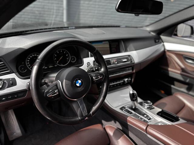 BMW 5-Serie Touring 528i High Executive | 1e Eigenaar | Digital Dash.| 360-camera | NAP