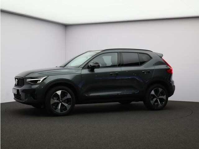 Volvo XC40 2.0 B4 Plus Dark / Panoramadak / Nubuck Bekleding / Harman Kardon / Elektrische Stoelen / BLIS / Stoel+Stuurverwarming /