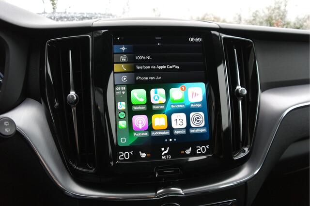 Volvo XC60 2.0 B5 Momentum Pro | NL-Auto | 22'' | Trekhaak | Carplay