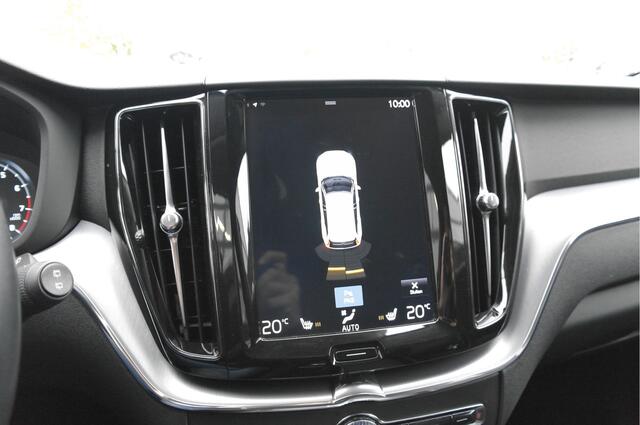 Volvo XC60 2.0 B5 Momentum Pro | NL-Auto | 22'' | Trekhaak | Carplay
