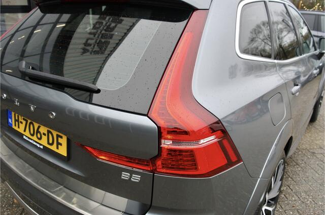 Volvo XC60 2.0 B5 Momentum Pro | NL-Auto | 22'' | Trekhaak | Carplay