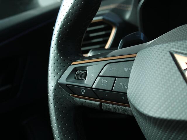 Cupra Formentor 1.4 e-Hybrid Adrenaline | 360� Camera | Navigatie | Stoelverwarming | Stuurverwarming | DAB