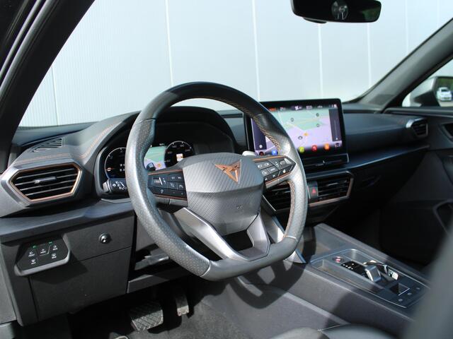 Cupra Formentor 1.4 e-Hybrid Adrenaline | 360� Camera | Navigatie | Stoelverwarming | Stuurverwarming | DAB