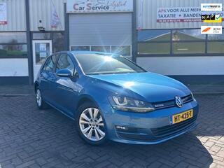 Volkswagen Golf VII
