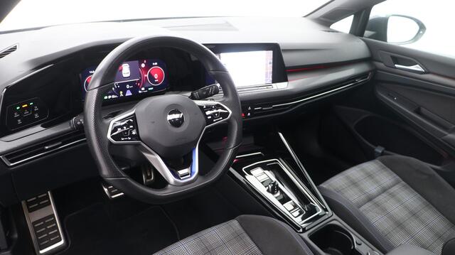 Volkswagen Golf GTE 1.4 TSI DSG 245pk eHybrid | Panorama | Matrix-LED | Camera