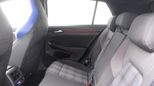 Volkswagen Golf GTE 1.4 TSI DSG 245pk eHybrid | Panorama | Matrix-LED | Camera