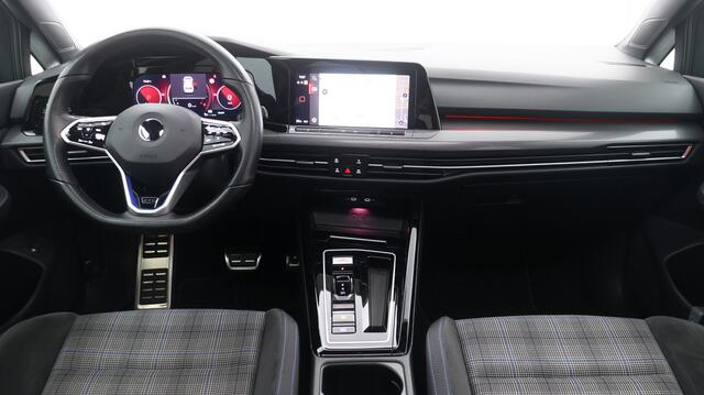Volkswagen Golf GTE 1.4 TSI DSG 245pk eHybrid | Panorama | Matrix-LED | Camera