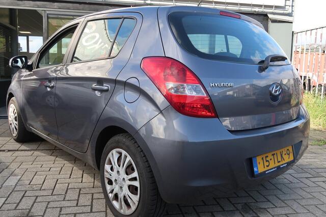 Hyundai I 20 1.2i Plus Rijklaarprijs Airco NAP