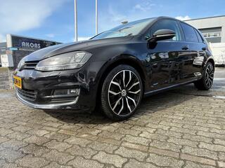 VOLKSWAGEN GOLF 1.4 TSI ACT Highline automaat
