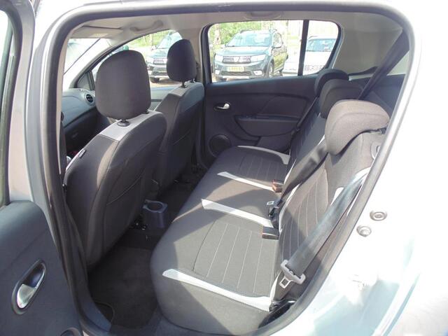 Dacia Sandero 0.9 TCe Stepway - Prijs inclusief 12 maanden BOVAG-garantie en afleveren -