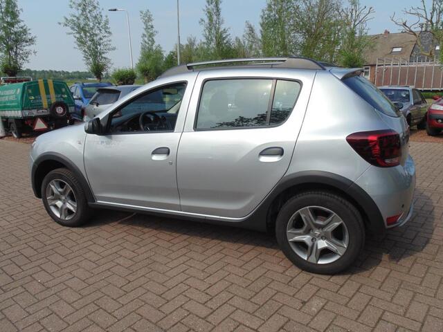 Dacia Sandero 0.9 TCe Stepway - Prijs inclusief 12 maanden BOVAG-garantie en afleveren -