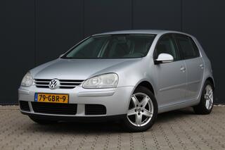 Volkswagen Golf VI