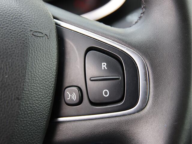 Renault Clio 0.9 TCe Limited Carplay, PDC, DAB+, NL auto  Lente actie
