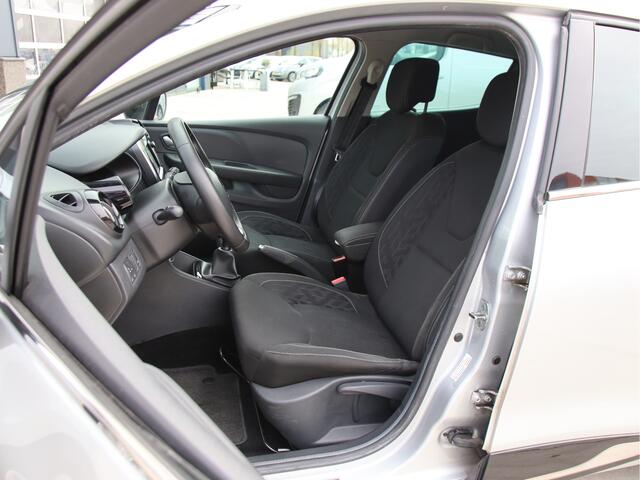 Renault Clio 0.9 TCe Limited Carplay, PDC, DAB+, NL auto  Lente actie