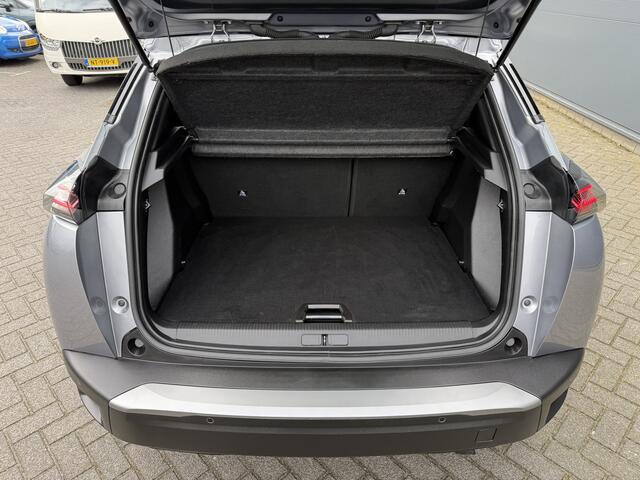 Peugeot 2008 100pk Allure Pack 360gr Camera - Keyless Entry - Adaptieve Cruise Controle - LED - Parkeersensoren V+A - Automatische Airco - 3D Cockpit - Naviga