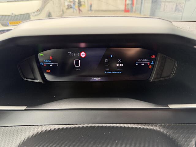 Peugeot 2008 100pk Allure Pack 360gr Camera - Keyless Entry - Adaptieve Cruise Controle - LED - Parkeersensoren V+A - Automatische Airco - 3D Cockpit - Naviga