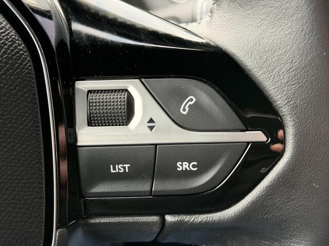 Peugeot 2008 100pk Allure Pack 360gr Camera - Keyless Entry - Adaptieve Cruise Controle - LED - Parkeersensoren V+A - Automatische Airco - 3D Cockpit - Naviga