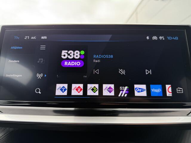 Peugeot 2008 100pk Allure Pack 360gr Camera - Keyless Entry - Adaptieve Cruise Controle - LED - Parkeersensoren V+A - Automatische Airco - 3D Cockpit - Naviga