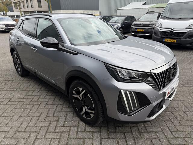 Peugeot 2008 100pk Allure Pack 360gr Camera - Keyless Entry - Adaptieve Cruise Controle - LED - Parkeersensoren V+A - Automatische Airco - 3D Cockpit - Naviga