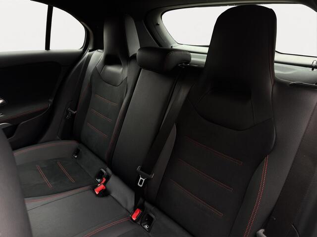 Mercedes-Benz A-Klasse 180 AMG Wide-Screen Multibeam Burmester