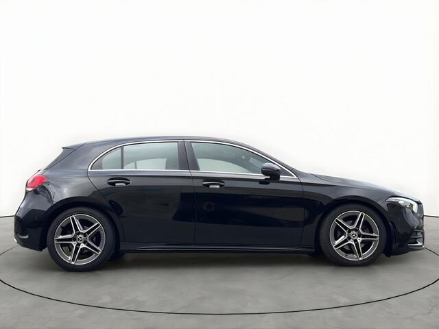 Mercedes-Benz A-Klasse 180 AMG Wide-Screen Multibeam Burmester