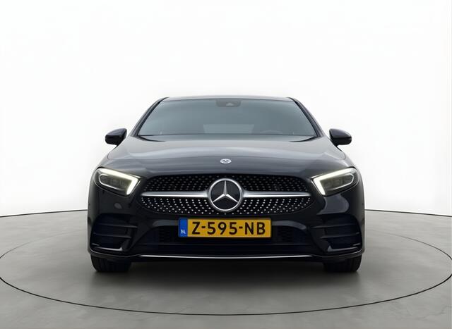 Mercedes-Benz A-Klasse 180 AMG Wide-Screen Multibeam Burmester