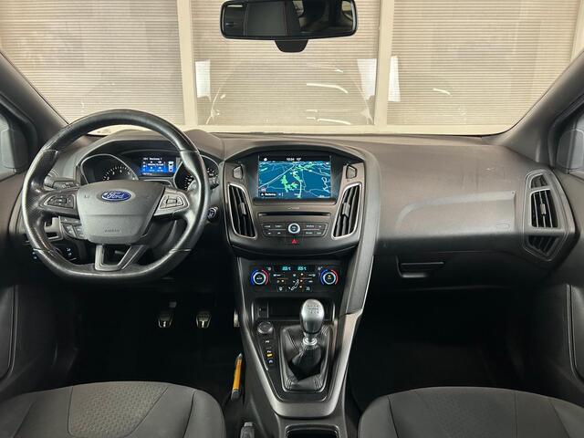 Ford Focus Wagon 1.0 ST-Line DISTR. VV