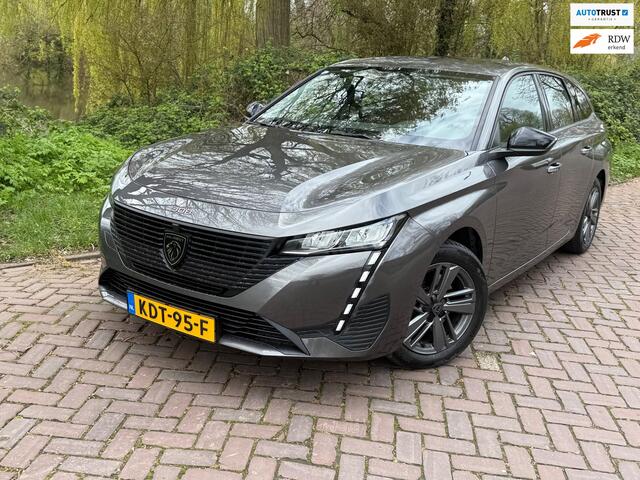 Peugeot 308 SW 1.2 PureTech Allure 130 PK Aut.1 Eig. 49000 km b.j. 3-2023 led verl. Navi ,Carplay