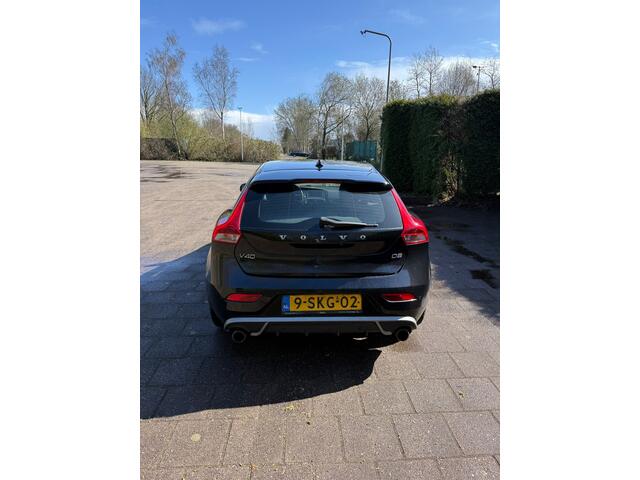 Volvo V40 1.6 D2 R-Design