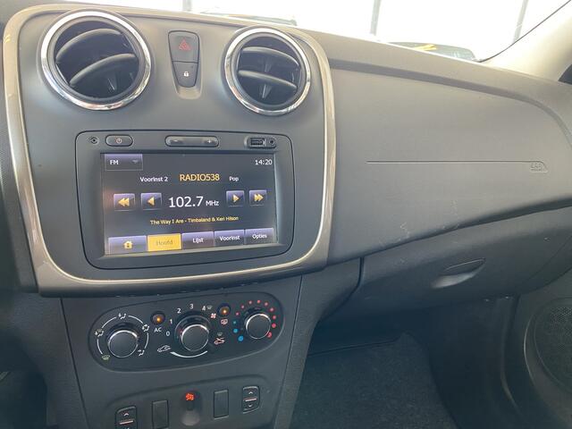 Dacia Sandero 0.9 TCe Laur�ate,Navigatie,Airco,Elektrischpakket,Trekhaak,Bleutooth,Radio Cd/Mp-3 Speler,15 Inch Lmv