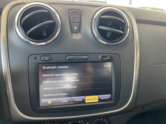 Dacia Sandero 0.9 TCe Laur�ate,Navigatie,Airco,Elektrischpakket,Trekhaak,Bleutooth,Radio Cd/Mp-3 Speler,15 Inch Lmv