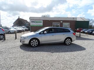 Opel Astra Sports Tourer (2010 - 2016)