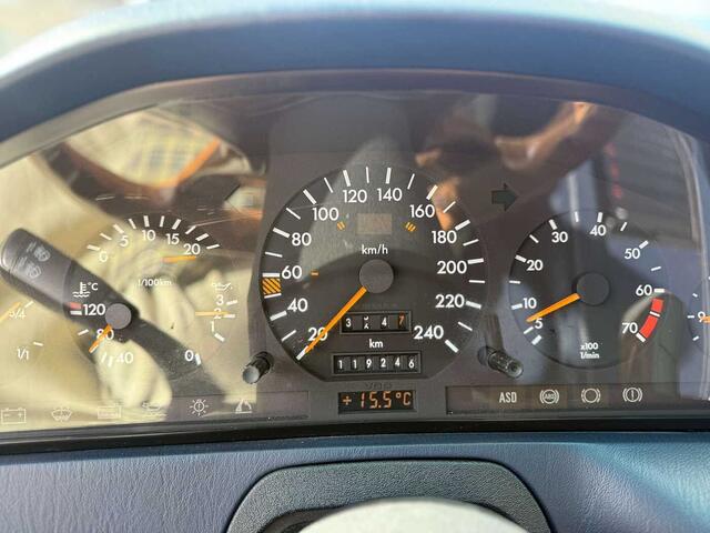 Mercedes-Benz SL-Klasse Mercedes Sl 300-Hardtop aanwezig 118000Km