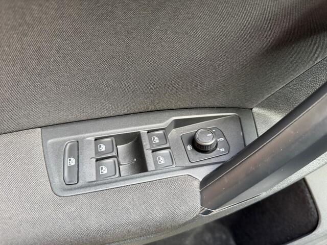 Volkswagen Tiguan Comfortline 1.5 TSI 150pk Carplay alcantara