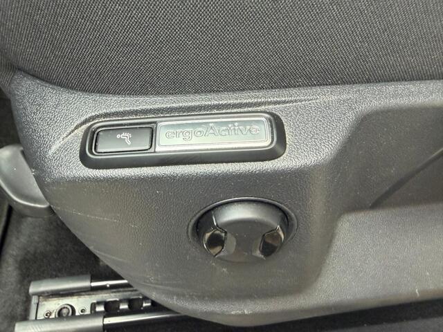 Volkswagen Tiguan Comfortline 1.5 TSI 150pk Carplay alcantara