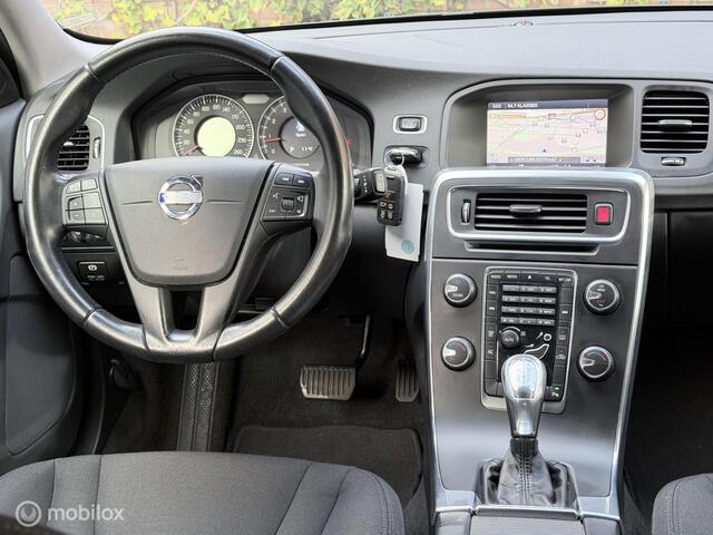 Volvo V60 1.6 T3 Kinetic NAP Automaat Navi Cruise Clima