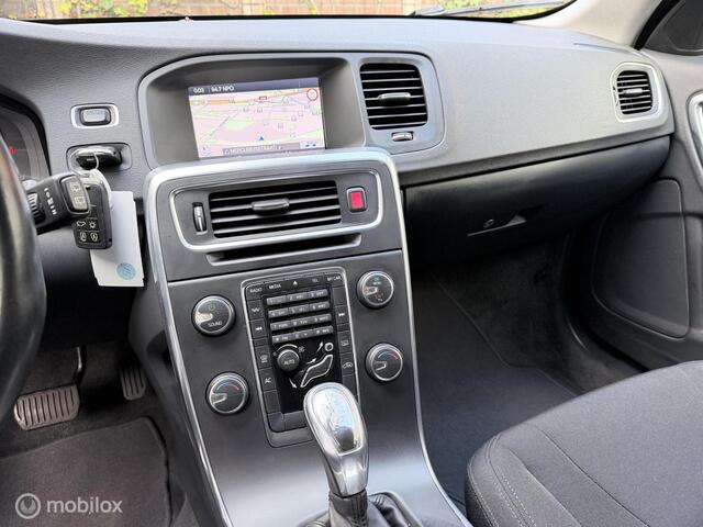 Volvo V60 1.6 T3 Kinetic NAP Automaat Navi Cruise Clima