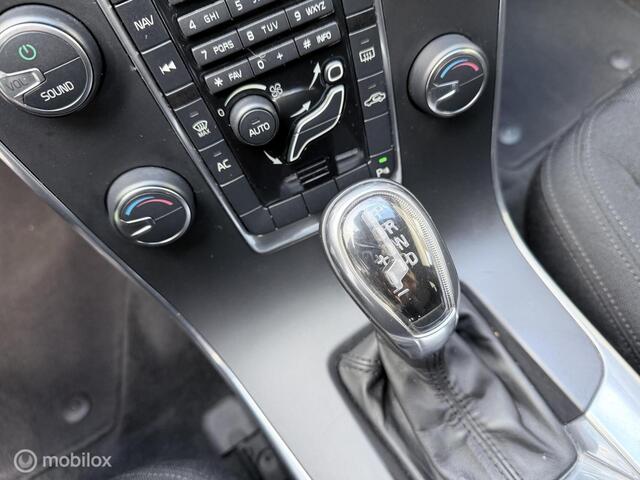 Volvo V60 1.6 T3 Kinetic NAP Automaat Navi Cruise Clima
