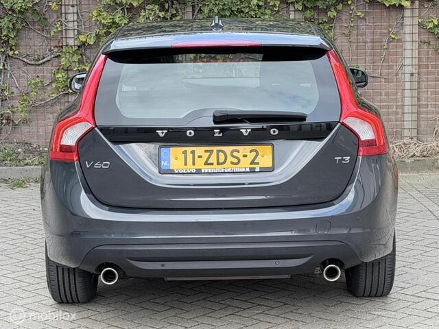 Volvo V60 1.6 T3 Kinetic NAP Automaat Navi Cruise Clima