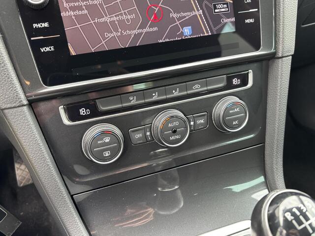 Volkswagen Golf 1.0 TSI Comfortline Business | Navi | Carplay | Adaptive Cruise