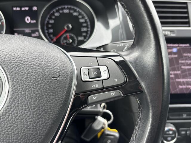 Volkswagen Golf 1.0 TSI Comfortline Business | Navi | Carplay | Adaptive Cruise